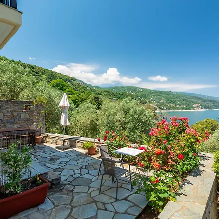 Maistros Guest house